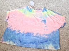 Jori Women Coloful Short Crop Sleeve T Shirt. Size M