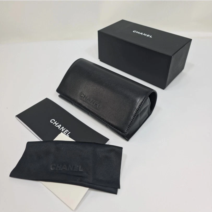 CHANEL Eyeglass Cases & Storage for sale | eBay display picture 3