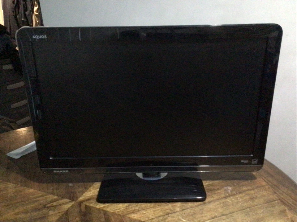 Sharp TV LC-22LS510UT 22” AQUOS Led LCD Hard Drive TV Edge Lit - Not Powering Up - Image 4 of 4