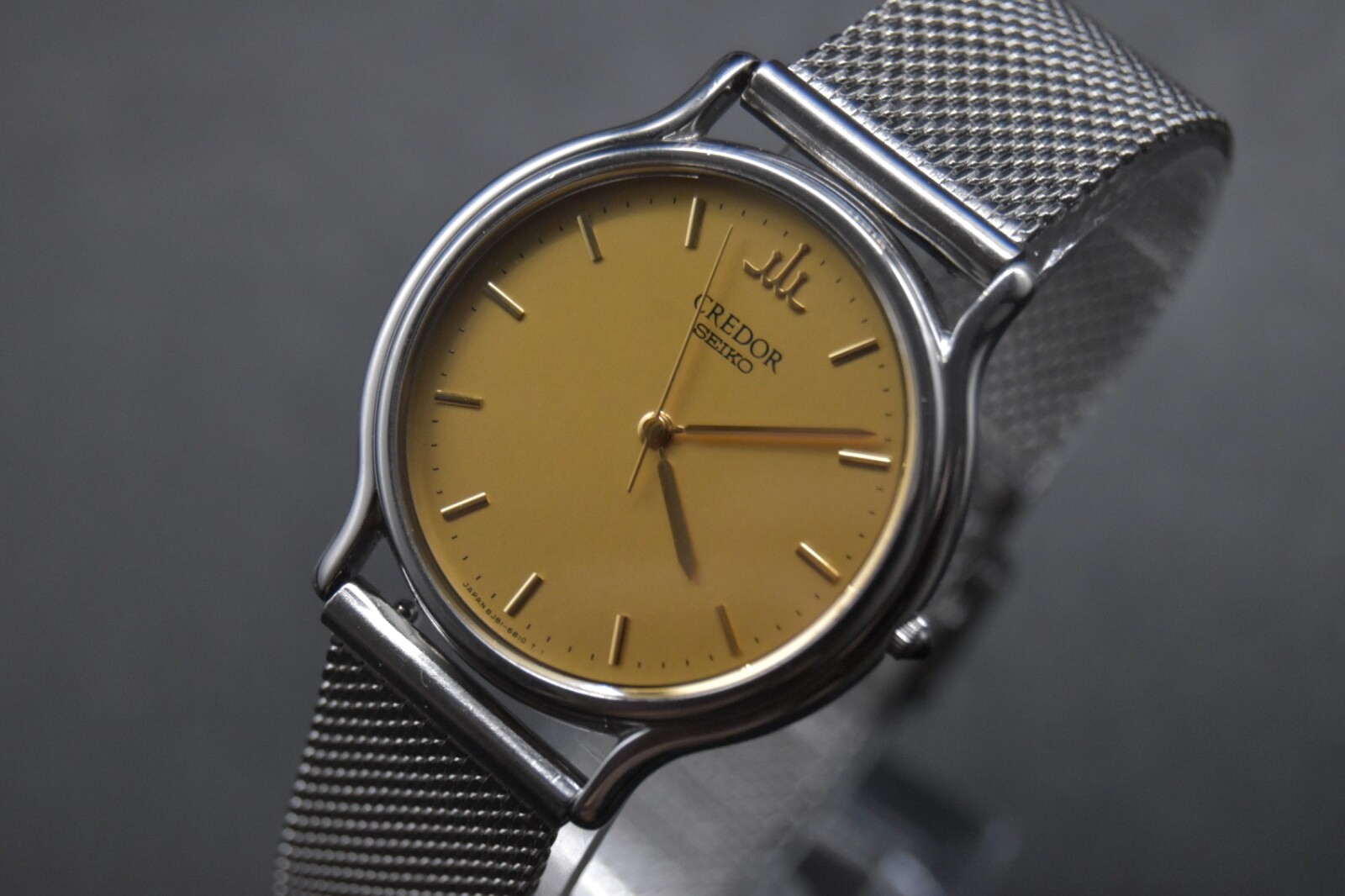 Seiko Credor Signo 8J81-6A30 Silver Quartz Mens Watch Japan Mint GCAR011