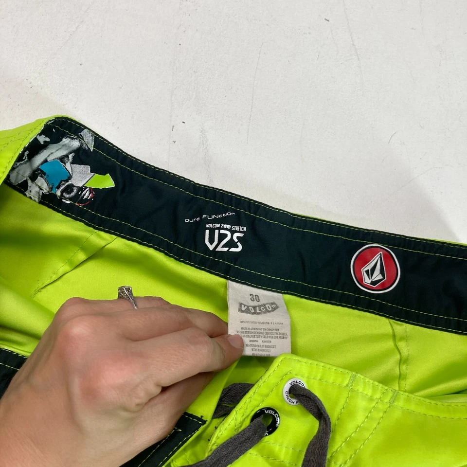 Volcom Boardshorts 30 Mens Neon 4 Way Stretch Swim Trunks Cinch Fly Pocket Short - Image 2 of 4