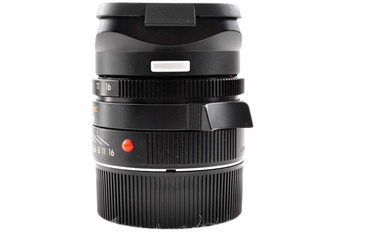 Leica Summicron M 35mm f/2 ASPH Black e39 #11879 with Filter