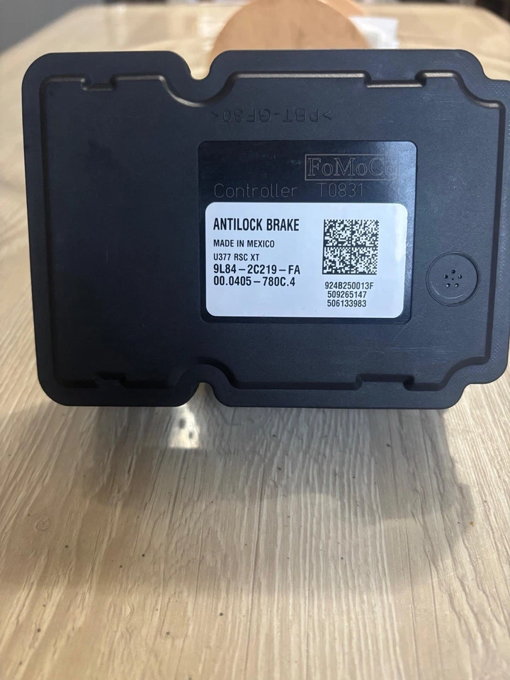 Модуль управления ABS - Ford (9L8Z-2C219-F) 2008-2010 Ford - 9l8z2c219f - Изображение 3 из 3