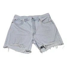 Levi's 501 Denim Shorts Women Size 32 Light Wash Frayed Hem Ripped Distressed