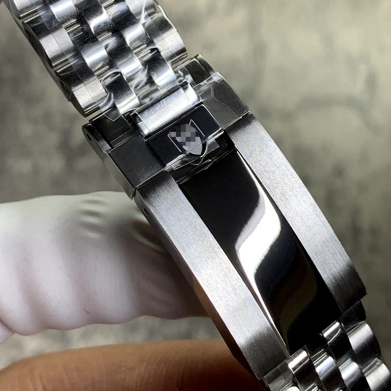 21 22mm Solid Curve jubilee Watch Band Bracelet For Tudor Black Bay 41mm Silver  - Image 3 of 4