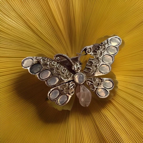 Vntg Costume Jewelry Clear Jellybelly Cabochon Butterfly Pin Brooch Silver tone