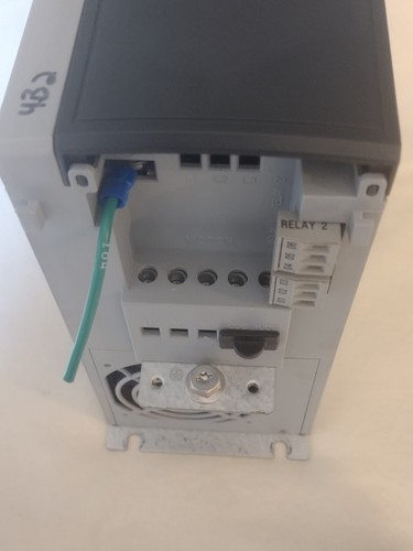 TRANE TR170 VARIABLE SPEED DRIVE 134X7113 1.5 kW 2 HP CHASIS IP 20 - Picture 3 of 8
