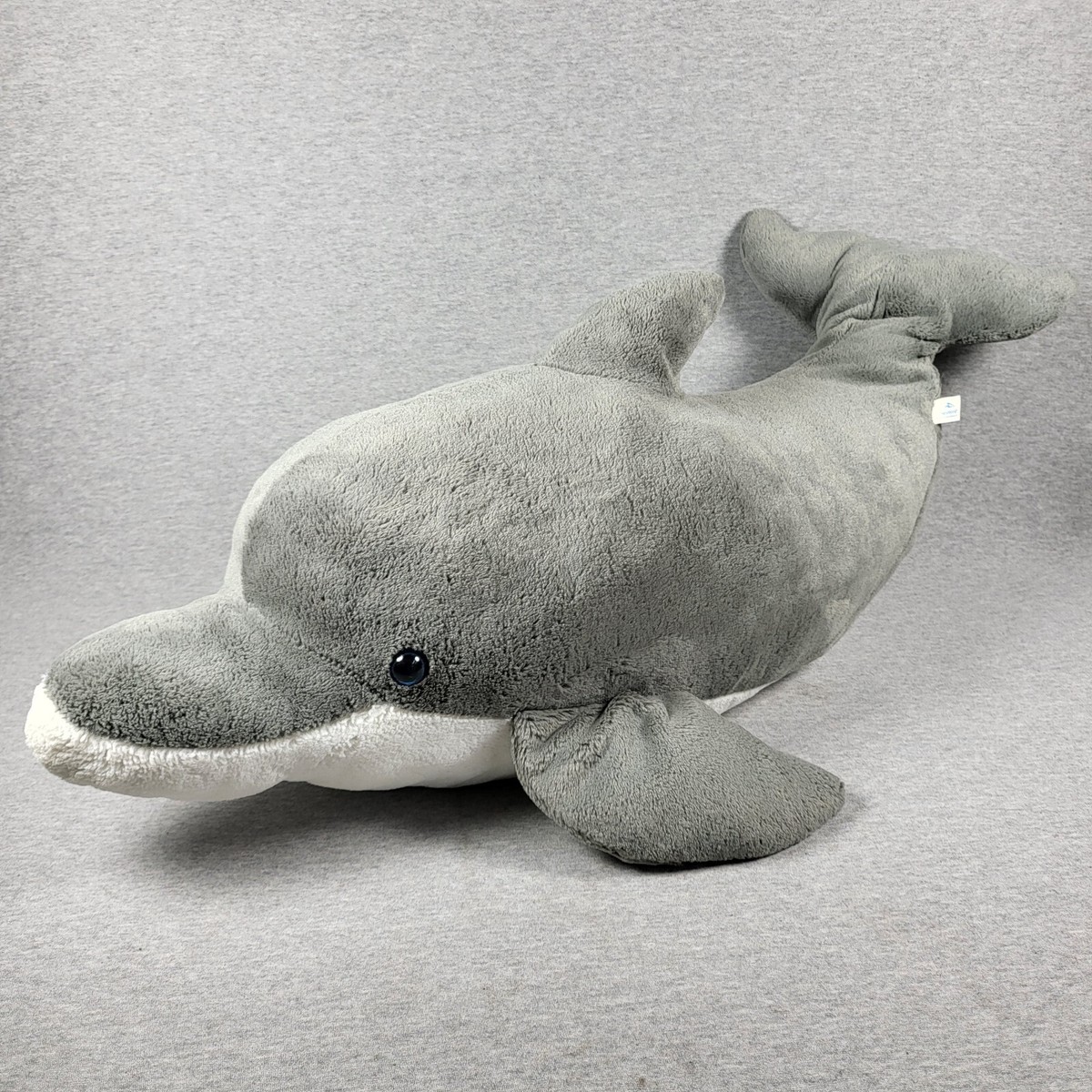 Sea World Dolphin 32