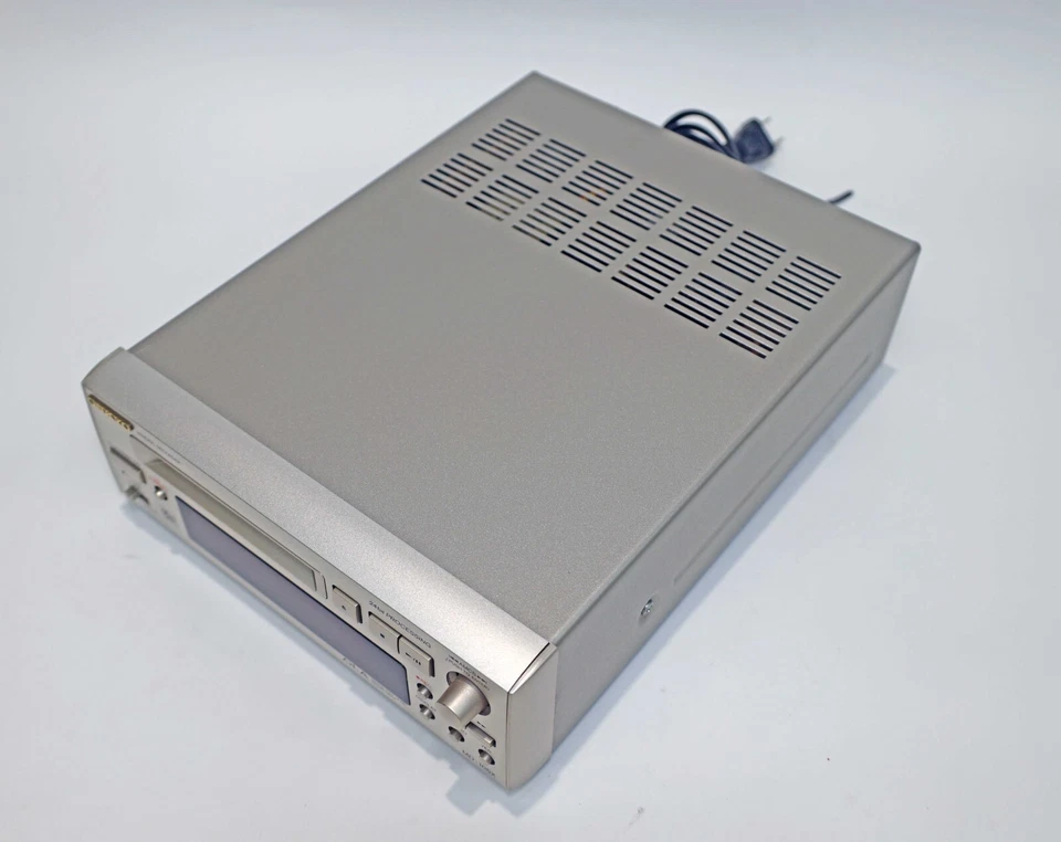 ONKYO MD-105X MiniDisc Deck Recorder Player MD Deck Junk pour pièces Japon - Photo 3/4