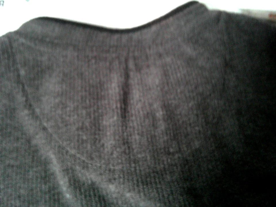 Basic Editions - Pullover - Men's - Med Large - Sweater - Very Good Cond. - Gray - Image 4 of 4