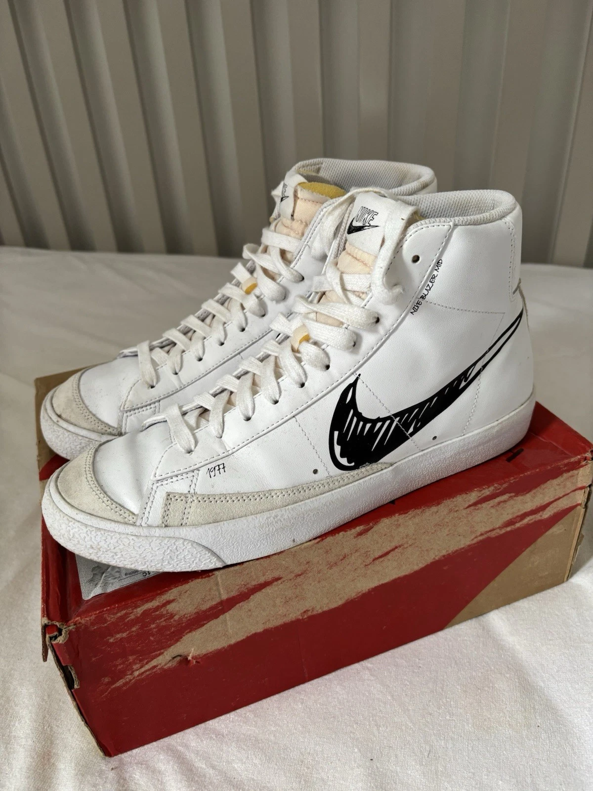 Blazer Nike metà '77 'Sketch' bianco taglia UK 9