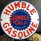 VINTAGE HUMBLE OILS GAS GASOLINE MOTOR OIL PORCELAIN SIGN