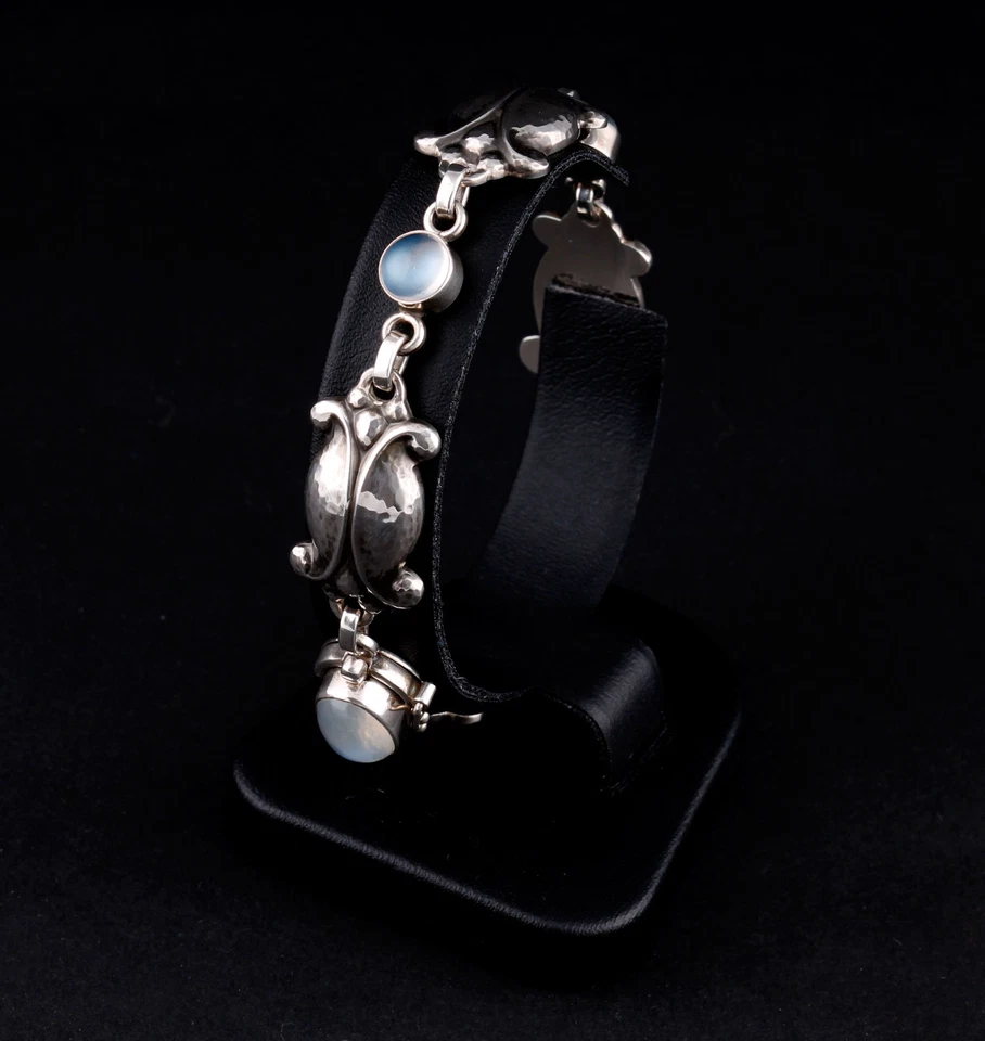 Pulsera de ley GEORG JENSEN con piedra lunar azul # 11, plata, GJ mismo. Foto 2 de 4