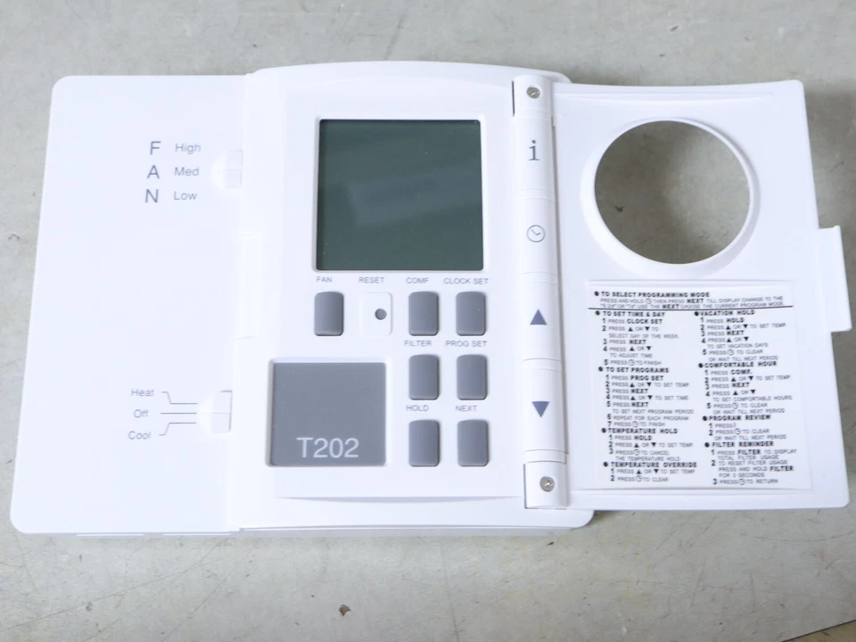 Controlled Air System T202-G5B63 Programmable Digital Thermostat 5-11 Heat/Cool - Image 2 of 4