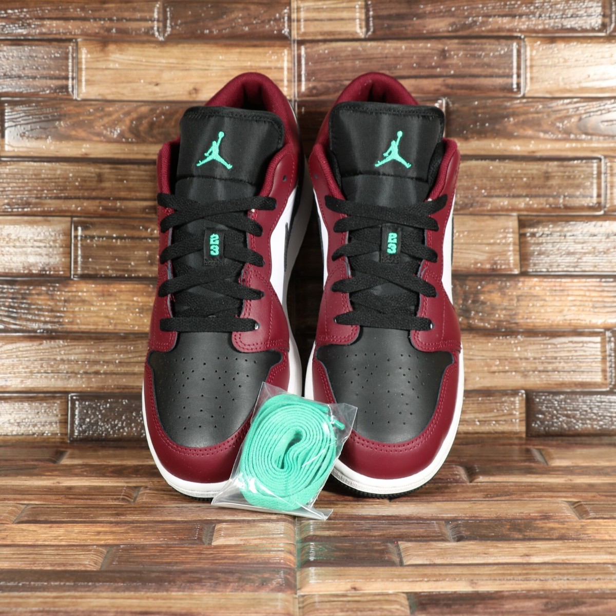 Nike Air Jordan 1 Low (Dark Beetroot/Black) (GS) DM0589-635 Nike Air Jordan 1 Low (Dark Beetroot/Black) (GS) DM0589-635