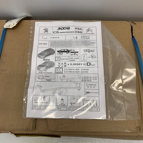 Genuine 3008 c5 aircross tow bar kit 95599833 - Picture 2 of 3