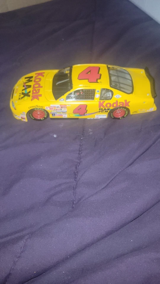 Película 2000 Revell Bobby Hamilton Kodak Max Fuerzas Armadas Marina 1/24 Nascar Diecast Foto 3 de 4