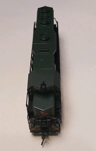 N-scale train #46501 GP-35 WESTERN PACIFIC # 3002 Undecorated w/ Dynamic Brakes - Picture 8 of 23