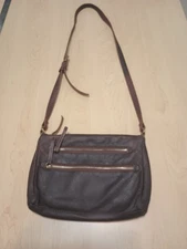 Crossbody Bag, American Leather Co. Vtg Item Has Uneven Leather Color In Places