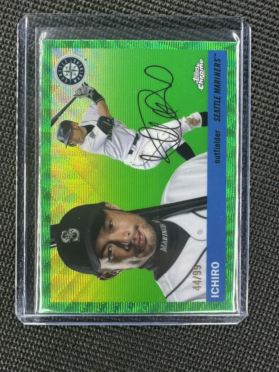 Topps Ichiro Suzuki Autographed Baseball Sports Trading Cards