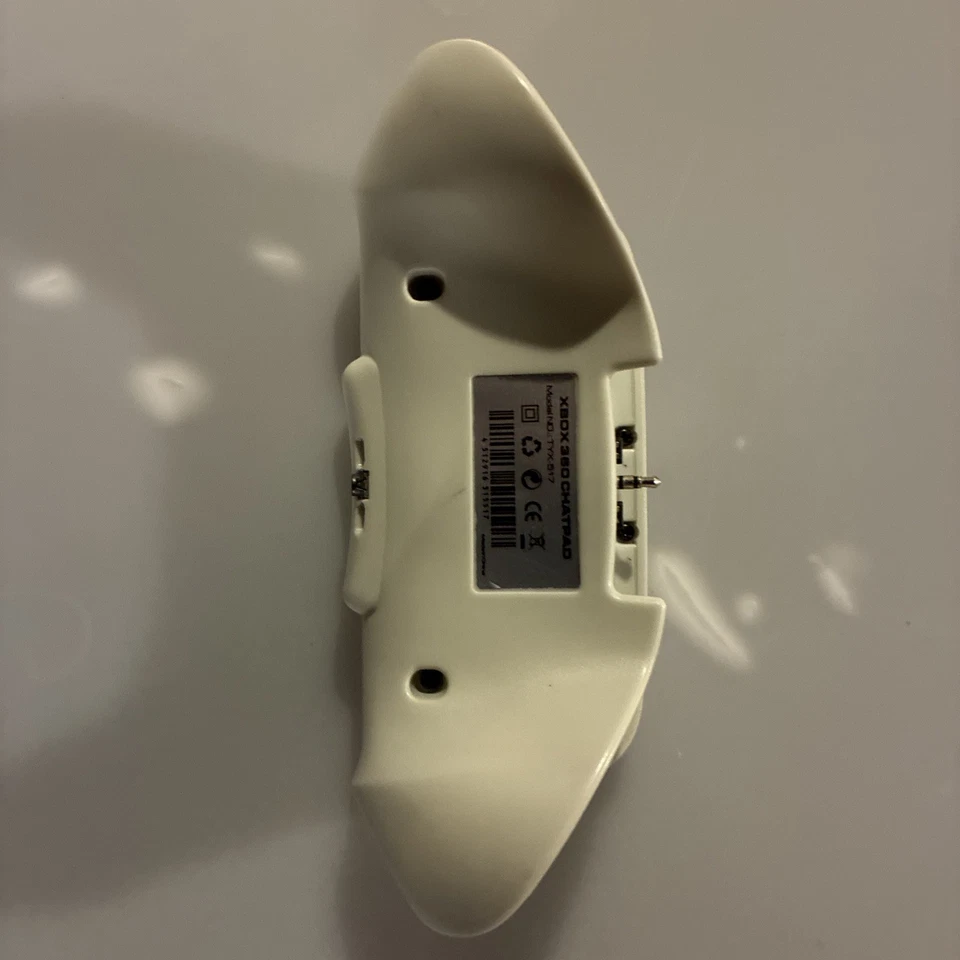 Pad de chat enchufable para Xbox 360; facilita la escritura para las comunicaciones de chat Foto 2 de 2