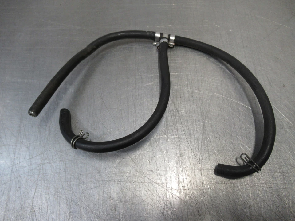 EB1102 2009 DUCATI MONSTER 696 TANQUE DE COMBUSTIBLE RESPIRADOR MANGUERA CONJUNTO Foto 4 de 4