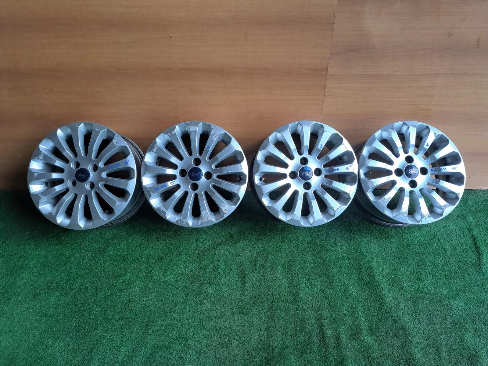 SET 4 CERCHI IN LEGA ORIGINALI 6.0Jx15 H2 ET 40 FORD KA ANNO 2011 RICAMBI AUTO