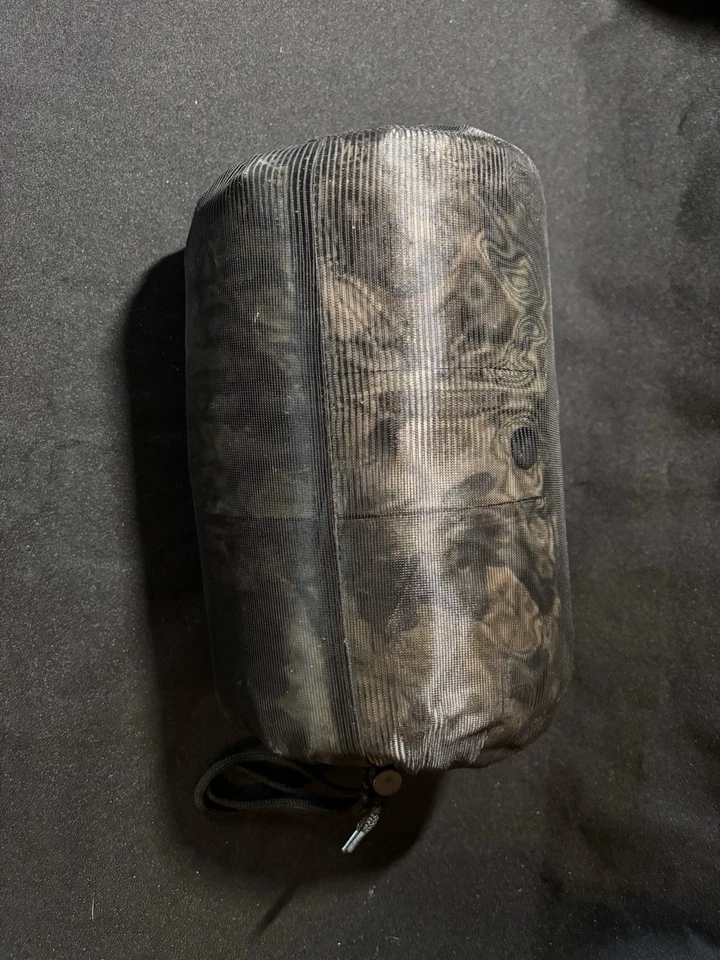 Bushmaster 2 Piece Hooded Rainsuit Sz XXL Mossy Oak Break Up Camo Nylon - Image 4 of 4