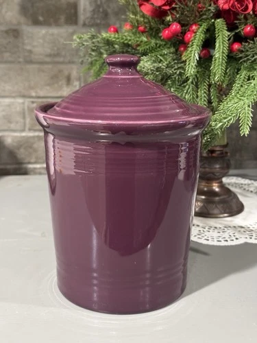 FIESTAWARE FIESTA  MEDIUM CANISTER CROCK mulberry purple 2 Quart