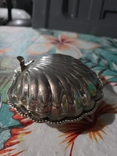 Vintage Silver-plated Scallop Shell Butter Or Caviar Dish with A Hinged Lid. 6"