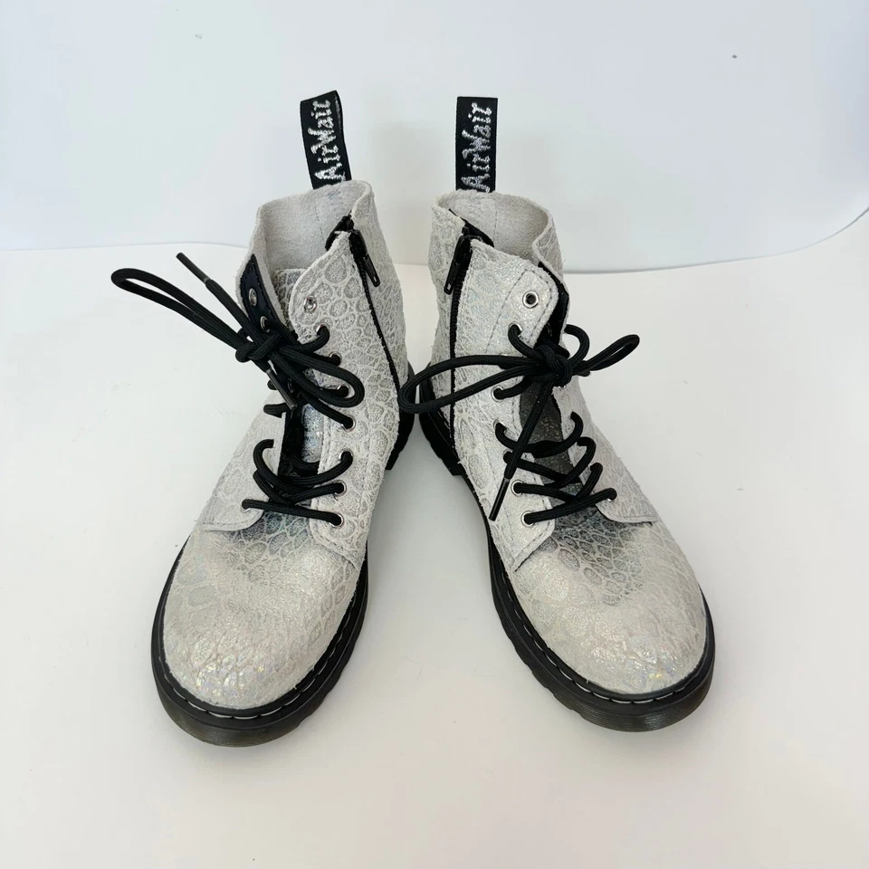 Dr Martens Junior Pascal Botines Gamuza Metálica Gruesos Blanco Plata | Talla 3 Foto 2 de 4