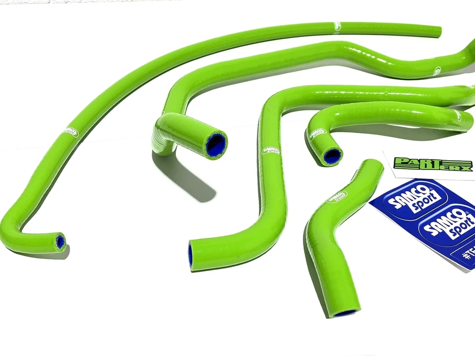 Mangueras de refrigerante auxiliares Samco Sport verdes recién hechas para Ford Fiesta XR2 MK2 Foto 3 de 4
