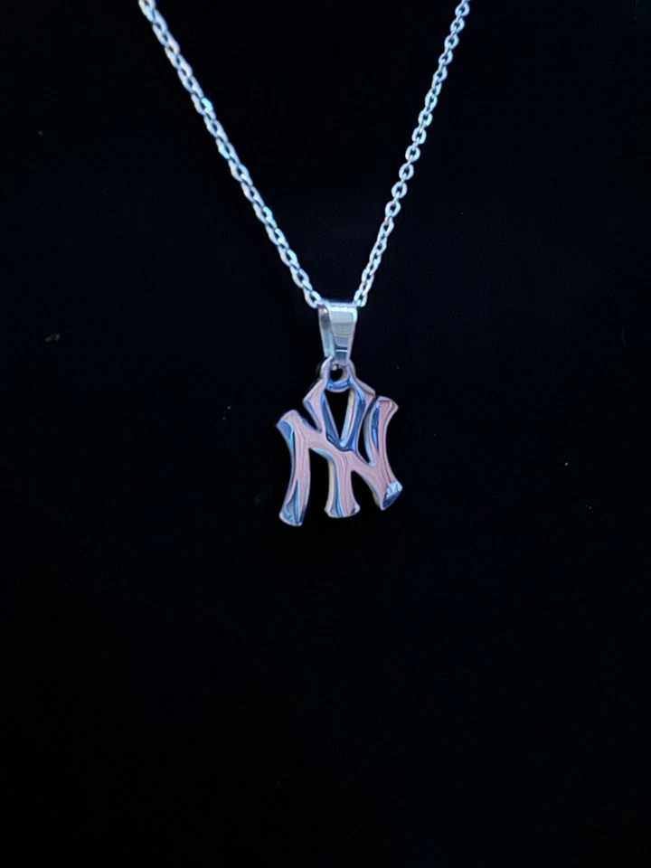 Collar New York Yankees - Delicada Cadena - Cadena 20" - Béisbol - Regalo de Navidad Foto 2 de 3