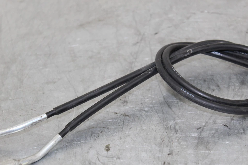 11-24 SUZUKI GSXR 600 THROTTLE CABLES 58300-14J11 58300-14J01 - Image 3 of 4