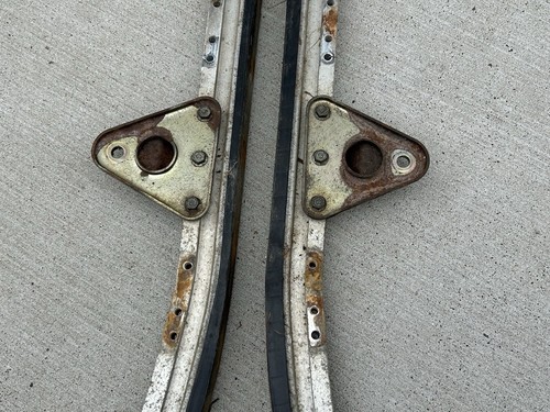 87 88 89 90 Yamaha Inviter 300 Suspension Slide Rails Slides Runners SET 83M - Picture 3 of 5
