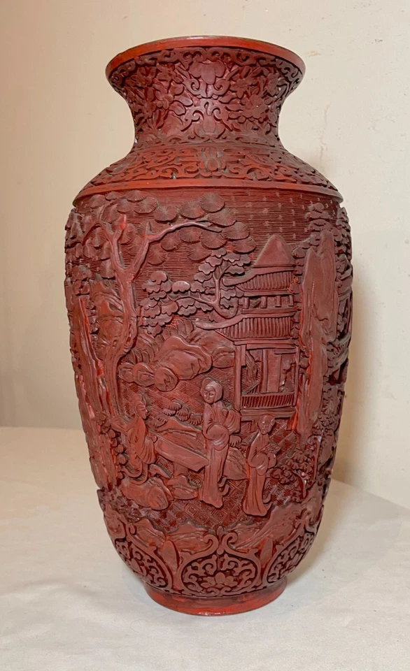 GRAN antiguo siglo XIX chino tallado laca roja cinabrio figurativo jarrón urna Foto 3 de 4