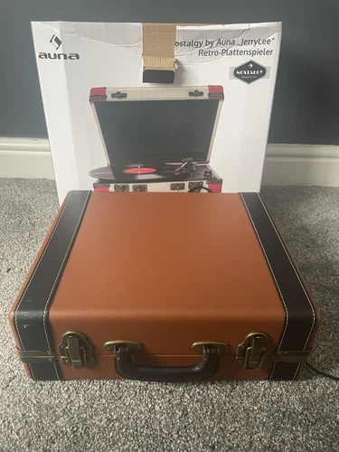 Auna Nostalgy Record Player, Never Used With Wire And Box