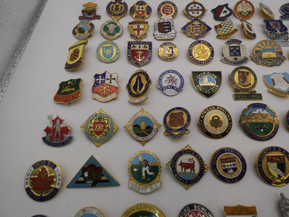 Job Lot Bundle Vintage Bowling Club Pin Badges Bowls Indoor Bundle x 100 - Image 4 of 4