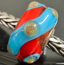 NEW   Trollbeads RED and BLUE SPARKLE Beauty EVENT ONLY UNIQUE OOAK