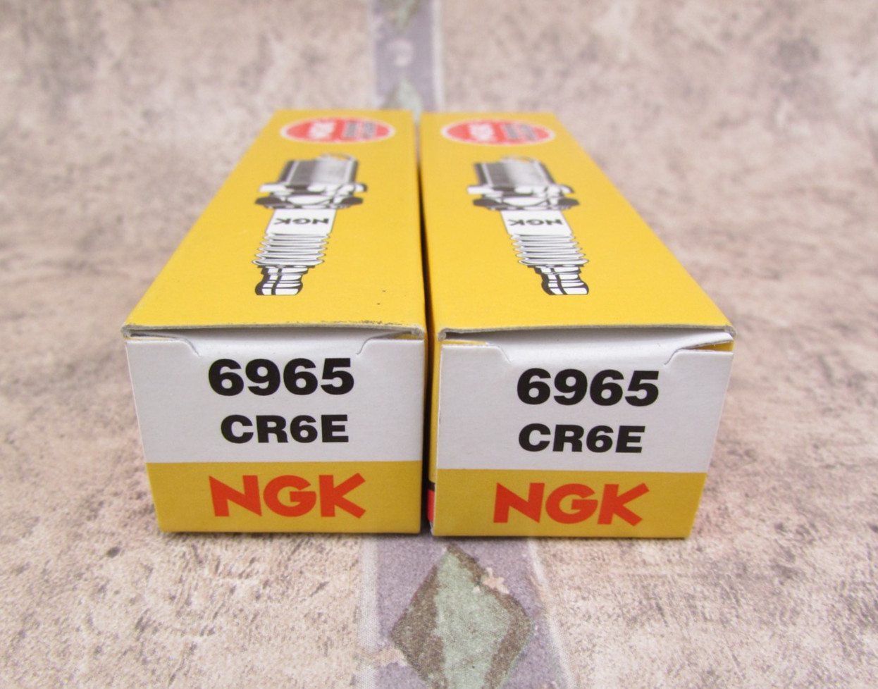 2 PACK NGK Standard 6965 CR6E Spark Plugs, Made In Japan