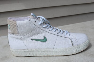 Nike Men's SB Blazer Mid Premium Lace Up Sneakers LB3 White Glacier Size 12