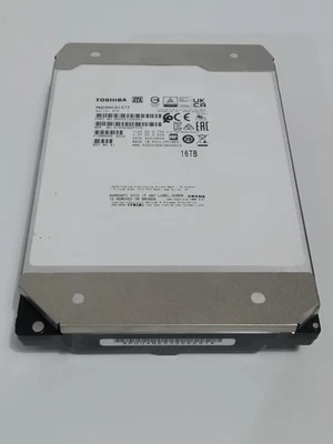 Disco duro interno 16TB SATA 7200rpm - Imagen 1 de 3
