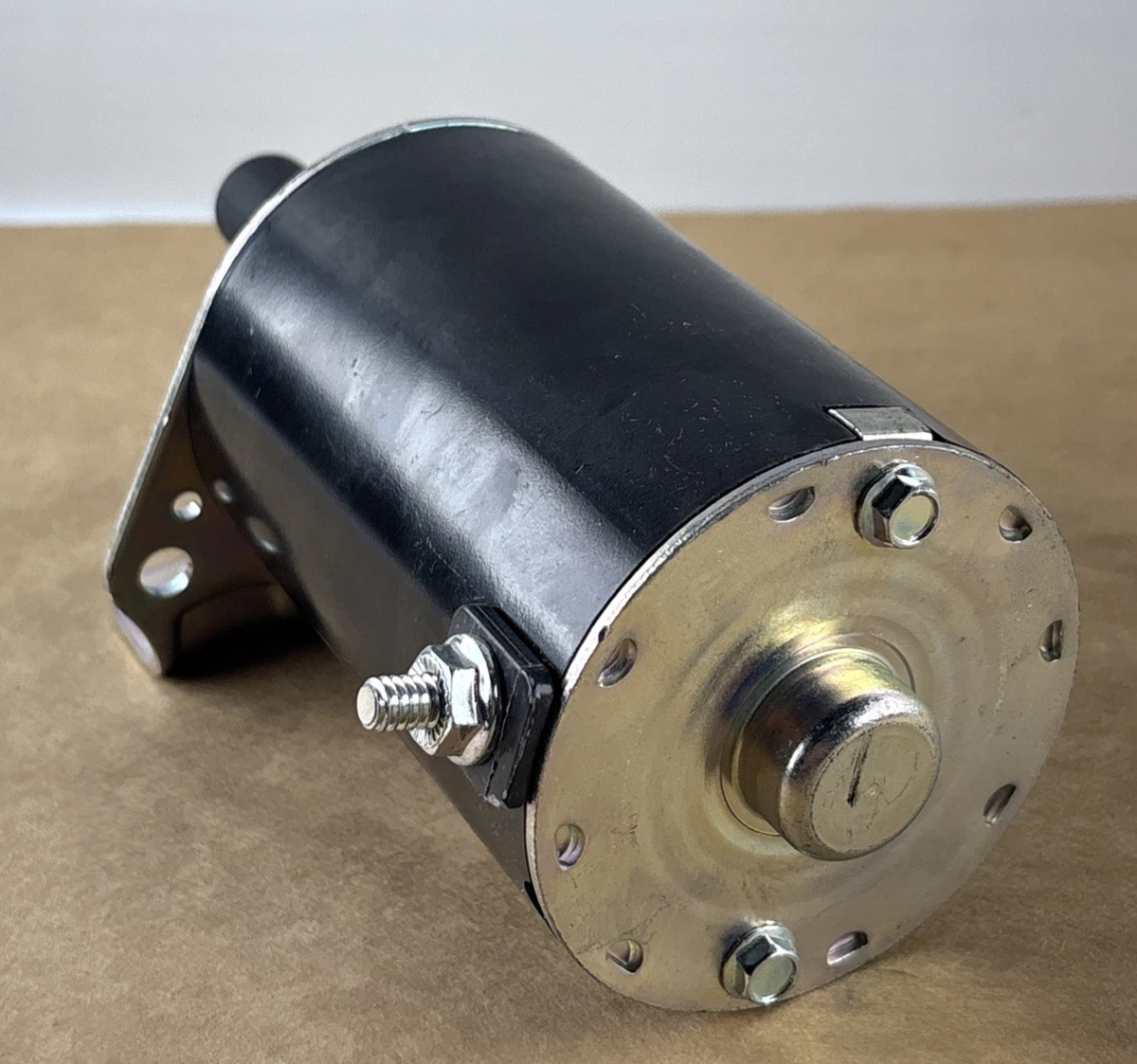 Briggs & Stratton Starter 260306CH,15T photo 4
