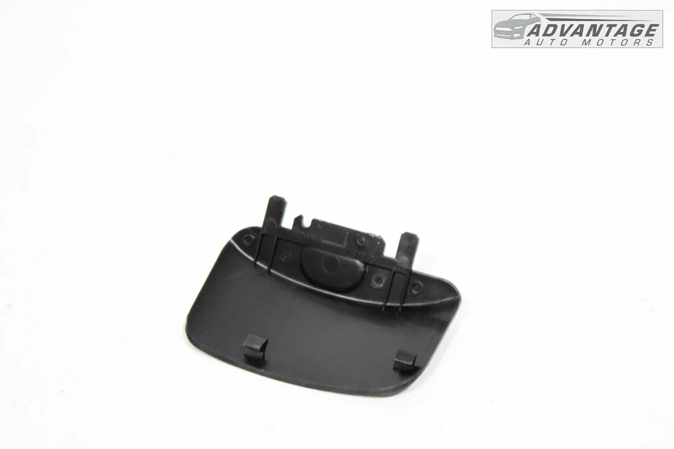 2020-2024 CADILLAC XT6 STEERING WHEEL LEFT SIDE ACCESS HOLE COVER CAP OEM - Image 4 of 4