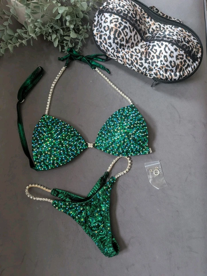 BNWOT gorgeous bodybuilding competition bikini green emerald Georgina rose UK S - Image 2 of 4
