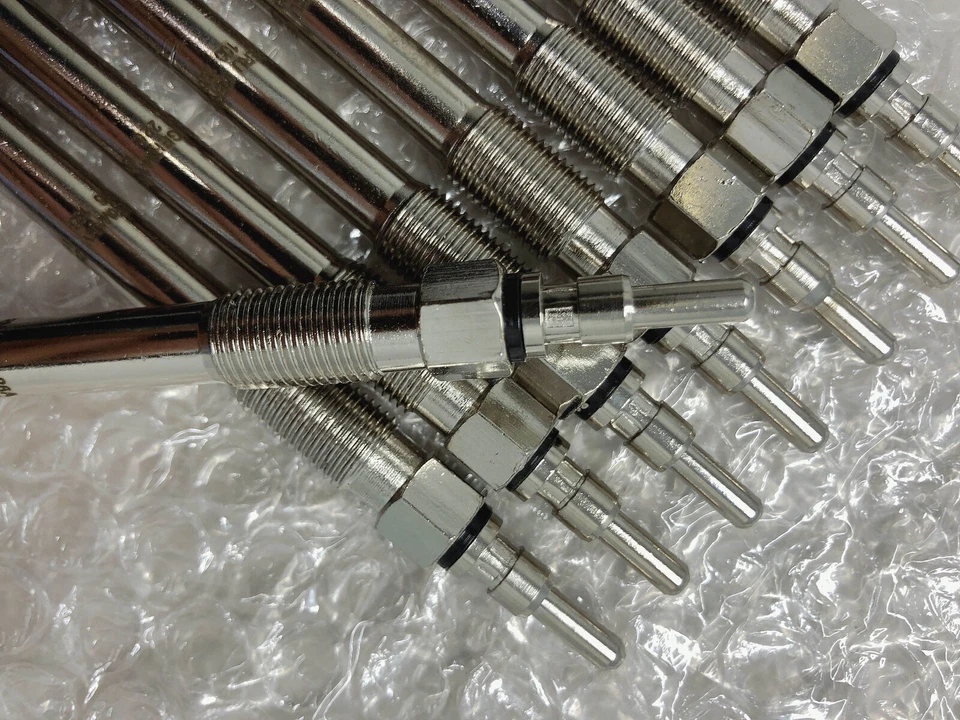 8PCS Genuine Motorcraft ZD-11 F4TZ-12A342-BA Glow Plugs For F250 F350 E-350 7.3L - Image 3 of 4