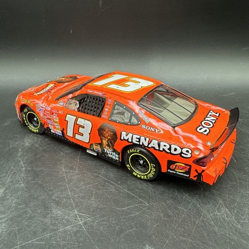 ROBBY GORDON 2000 THE WOLF MAN / MENARDS 1/24 ACTION DIECAST CAR 1/5,712 - Picture 8 of 20