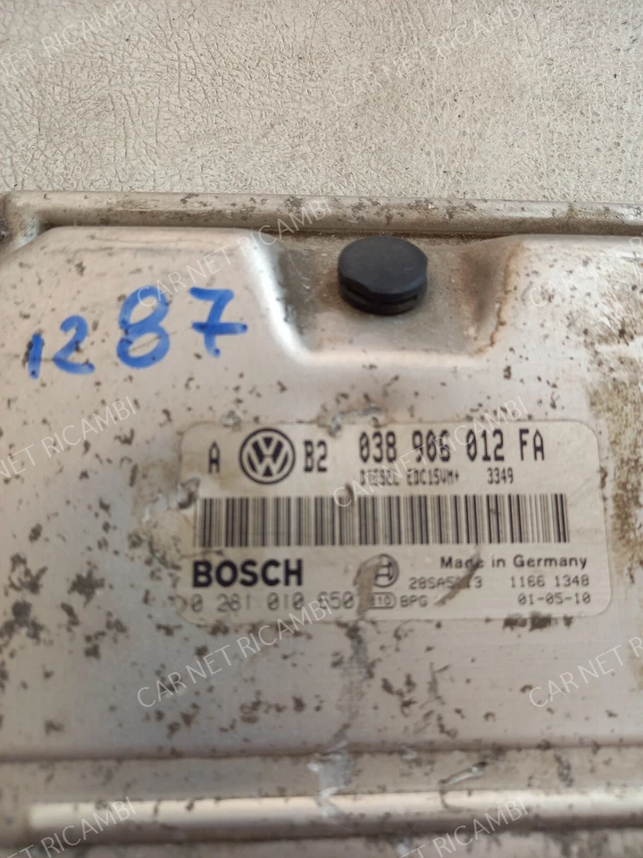 038906012FA 0281010650 BOSCH EDC15VM+ CENTRALINA MOTORE VW GOLF IV 1.9 TDI 66 KW - Immagine 2 di 4