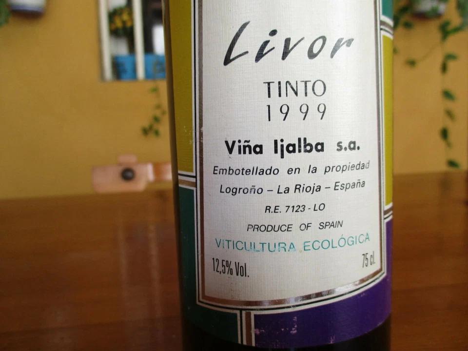 Bottle of Wine Livor 1999 - image 2 of 2