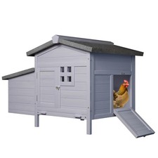 Wooden chicken coop with asphalt roof Sliding trays with egg-laying boxes